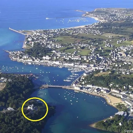 Apartment Chateau De Locqueran Plouhinec (Finistere)
